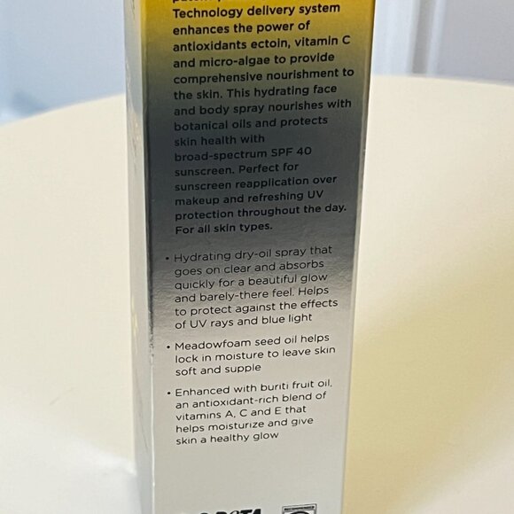 Image Skincare Daily Prevention protect and refresh mist - SPF 40 Sunscreen - - Picture 2 of 4